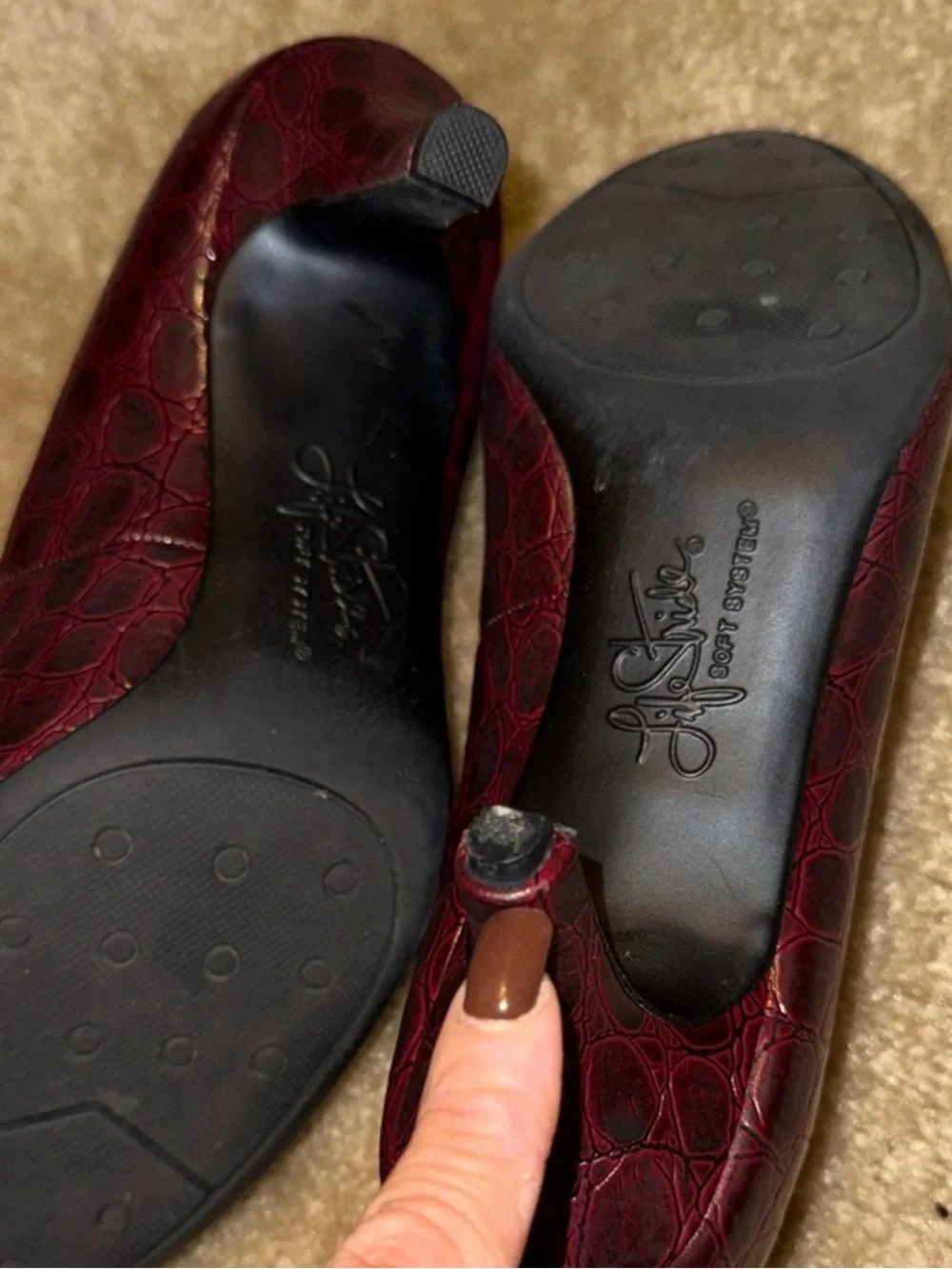 Life Stride Women's Wine Croc-Embossed Rounded Toe Pumps